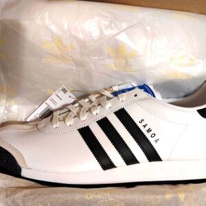 New Mens Adidas Samoa White and Black Sneakers NWT Size 13